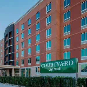 Hotel Courtyard By Marriott Queens/fresh Meadows